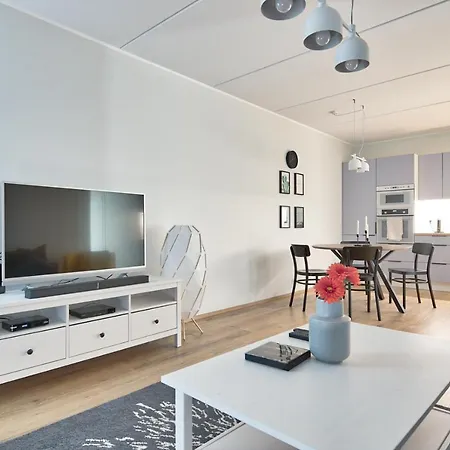 Wonderful At Modern, Spacious 2br * Tallin