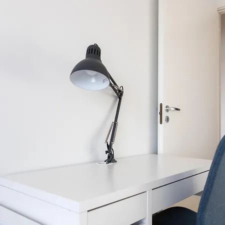 Wonderful At Modern, Spacious 2br Apartamento *